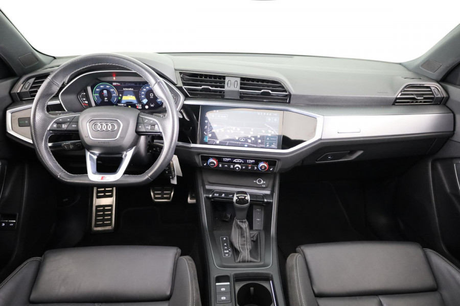 Audi Q3 45 TFSI e S edition 245PK Automaat | Panorama dak | Lederen bekleding | 20 "LM velgen | Adaptieve cruise control |
