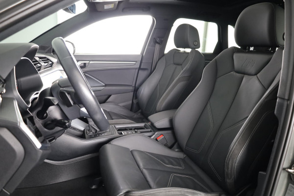 Audi Q3 45 TFSI e S edition 245PK Automaat | Panorama dak | Lederen bekleding | 20 "LM velgen | Adaptieve cruise control |