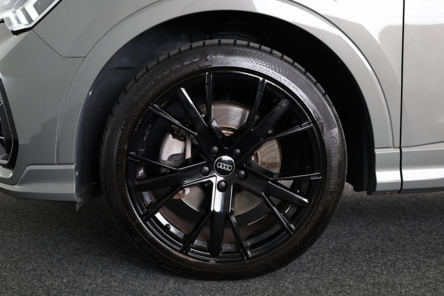Audi Q3 45 TFSI e S edition 245PK Automaat | Panorama dak | Lederen bekleding | 20 "LM velgen | Adaptieve cruise control |