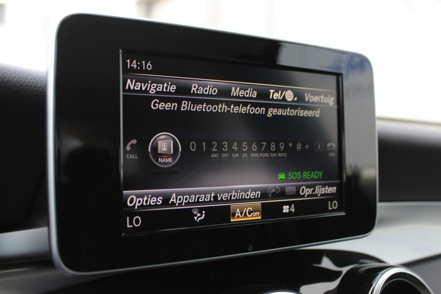 Mercedes-Benz GLC 250-211pk 4MATIC 'Premium'. AUTOMAAT ! Nette 4-wiel aangedreven wagen, trekgewicht 2.400kg ! Autm. airco, navigatie, telefoonvoorb., camera, comfortstoelen, elektr. achterklep, elektr. trekhaak, metallic lak, LM wielen, LED verlichting, etc, etc.