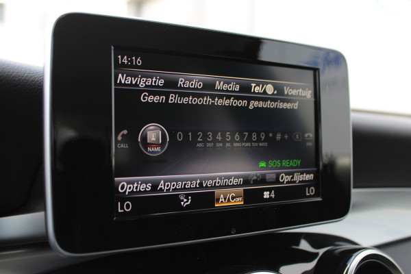 Mercedes-Benz GLC 250-211pk 4MATIC 'Premium'. AUTOMAAT ! Nette 4-wiel aangedreven wagen, trekgewicht 2.400kg ! Autm. airco, navigatie, telefoonvoorb., camera, comfortstoelen, elektr. achterklep, elektr. trekhaak, metallic lak, LM wielen, LED verlichting, etc, etc.