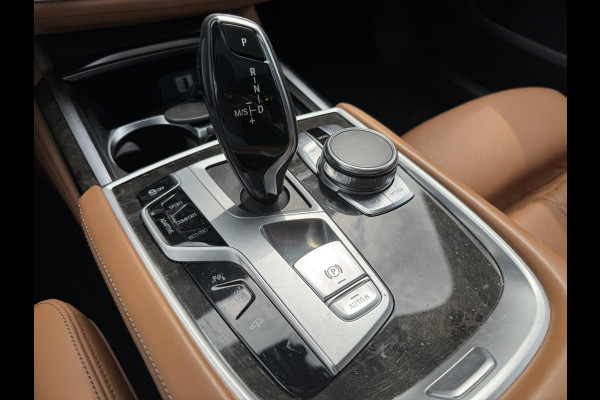 BMW 7 Serie 750d xDrive High Executive | Panoramadak | 360* Camera | Head-Up Display | Stoelventilatie/Verwarming | Harmon Kardon |