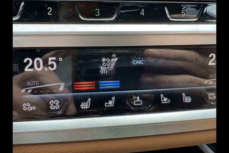 BMW 7 Serie 750d xDrive High Executive | Panoramadak | 360* Camera | Head-Up Display | Stoelventilatie/Verwarming | Harmon Kardon |