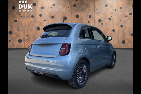 Fiat 500E 3+1 Icon 42 kWh NAVIGATIE LM VELGEN CRUISE CONTROL CRUISE CONTROL