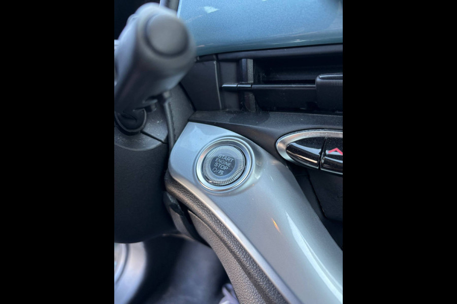 Fiat 500E 3+1 Icon 42 kWh NAVIGATIE LM VELGEN CRUISE CONTROL CRUISE CONTROL