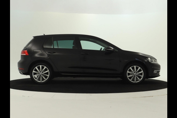 Volkswagen Golf 1.5 TSI ACT Highline NAVI | CarPlay | Stoelverwarming | Dealer onderhouden