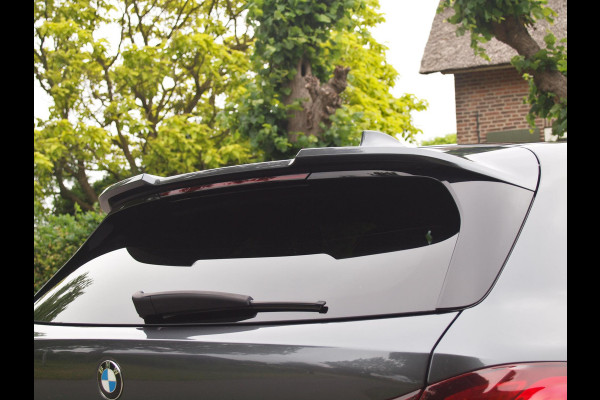 BMW 1-serie 118i High Executive Edition | M-pakket | Camera | Apple Carplay | Harman Kardon | Automaat |