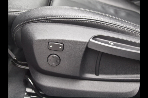 BMW 1-serie 118i High Executive Edition | M-pakket | Camera | Apple Carplay | Harman Kardon | Automaat |