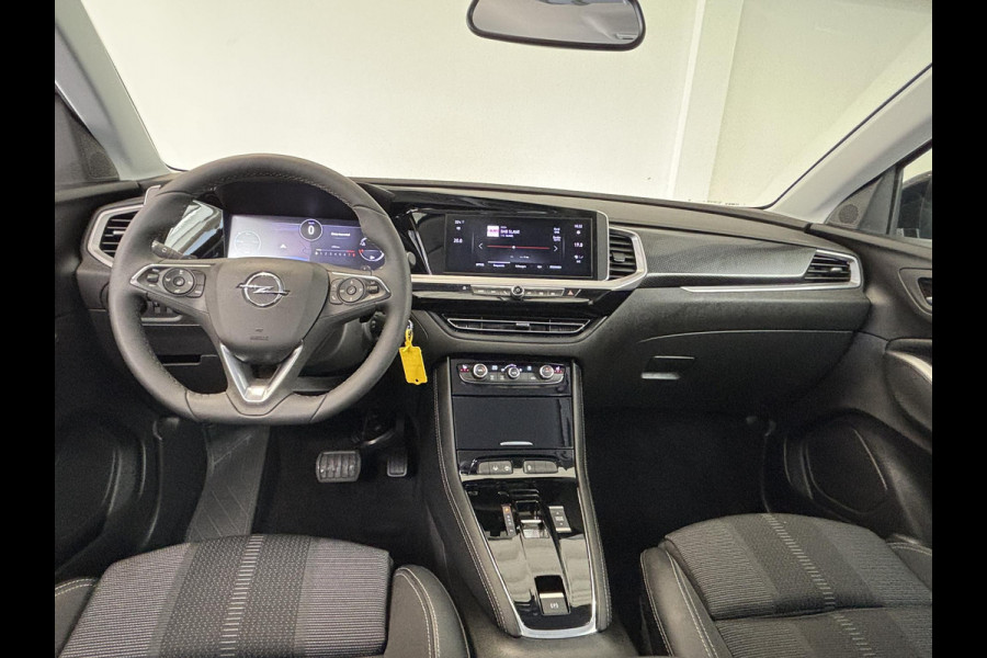Opel Grandland 1.2 Turbo Hybrid GS Advanced Automaat | Navigatie | Stoel en stuurverwarming | Adaptive cruise control |