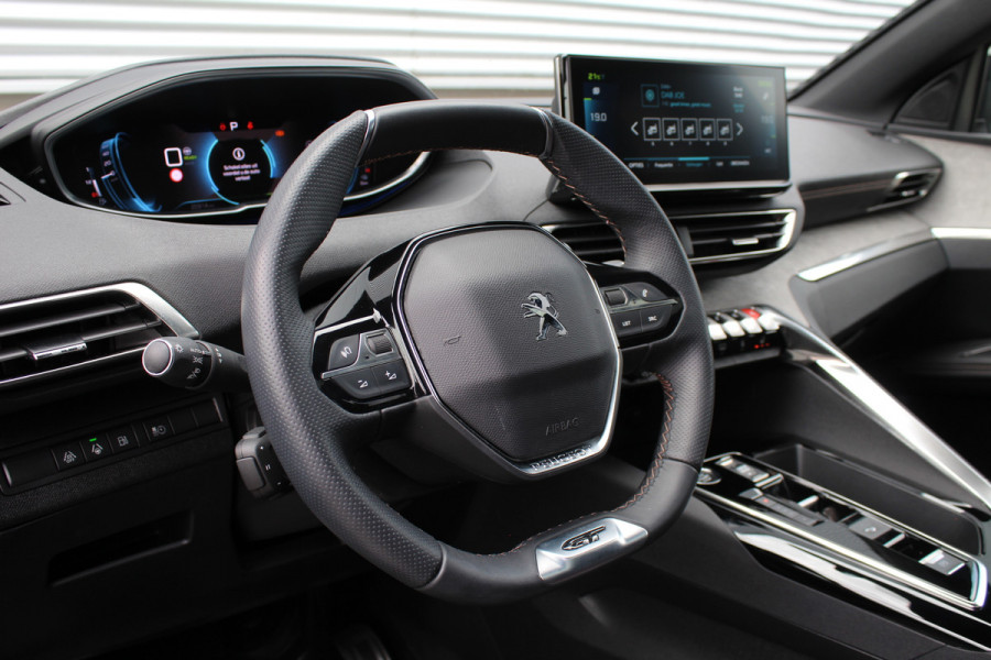 Peugeot 3008 1.6 HYbrid4 300 GT | Trekhaak | BLIS | Panoramadak | Adaptieve Cruise | Led | Navigatie