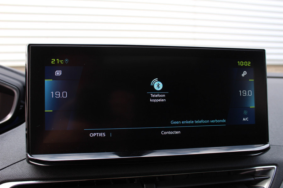 Peugeot 3008 1.6 HYbrid4 300 GT | Trekhaak | BLIS | Panoramadak | Adaptieve Cruise | Led | Navigatie
