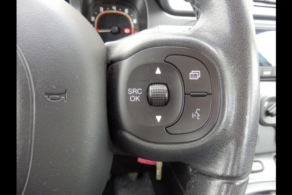 Fiat Panda 80 pk. Lounge I Automaat I Airco I 5 zitplaatsen I