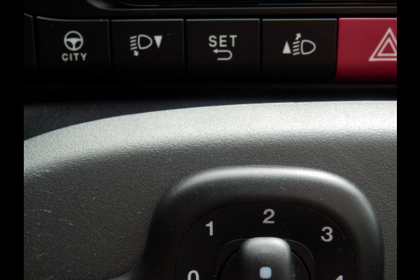 Fiat Panda 80 pk. Lounge I Automaat I Airco I 5 zitplaatsen I