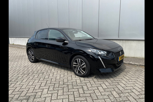 Peugeot 208 1.2 PureTech Allure / Automaat / Navigatie