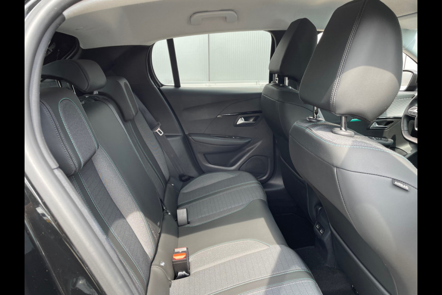 Peugeot 208 1.2 PureTech Allure / Automaat / Navigatie
