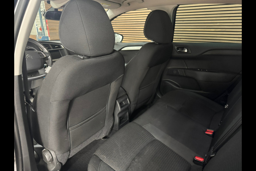 Citroën C4 1.2 PureTech Feel Edition | Navigatie | Trekhaak | Cruise Control