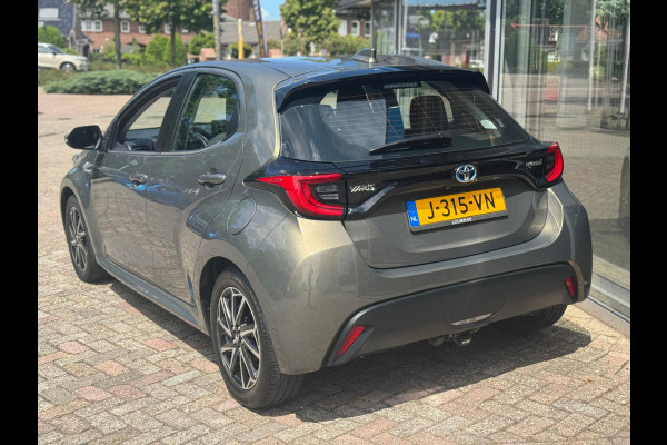 Toyota Yaris 1.5 Hybrid First Edition Trekhaak afn. / Navi / Camera / LM velgen