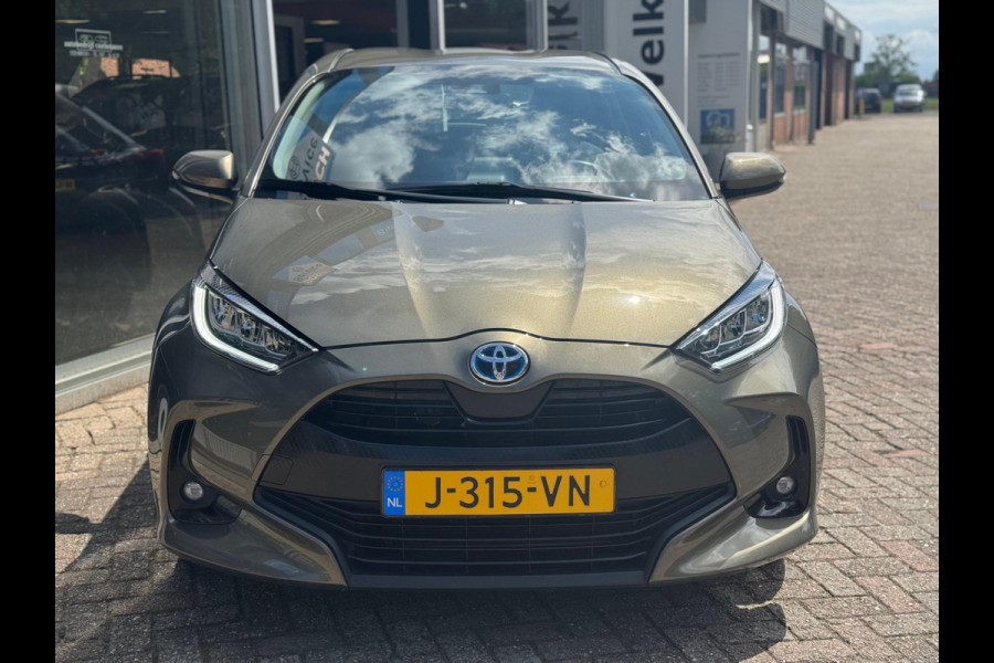 Toyota Yaris 1.5 Hybrid First Edition Trekhaak afn. / Navi / Camera / LM velgen