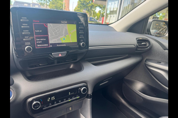 Toyota Yaris 1.5 Hybrid First Edition Trekhaak afn. / Navi / Camera / LM velgen