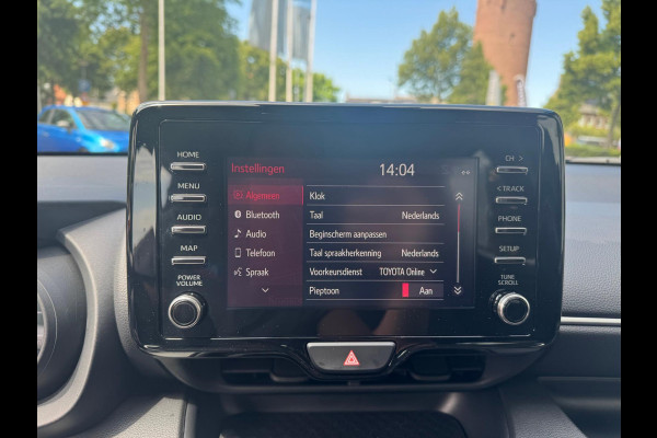 Toyota Yaris 1.5 Hybrid First Edition Trekhaak afn. / Navi / Camera / LM velgen