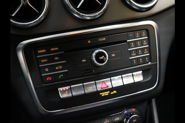 Mercedes-Benz CLA-Klasse Shooting Brake 180 Business Solution AMG [MEMORY SEATS, STOELVERWARMING, PDC V+A, CLIMATE CONTROL, VOL LEDER, NAVIGATIE, NIEUWSTAAT]