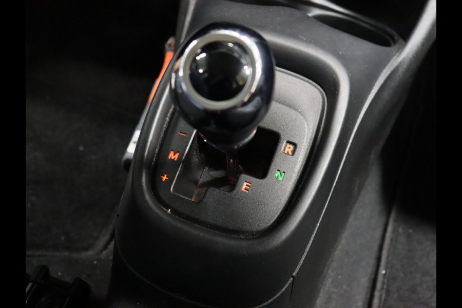Peugeot 108 1.0 e-VTi Active [BLUETOOTH, RADIO, FLIPPERS, ELEK. RAMEN VOOR, AIRCO, NIEUWSTAAT]