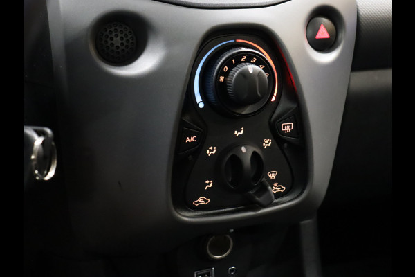 Peugeot 108 1.0 e-VTi Active [BLUETOOTH, RADIO, FLIPPERS, ELEK. RAMEN VOOR, AIRCO, NIEUWSTAAT]
