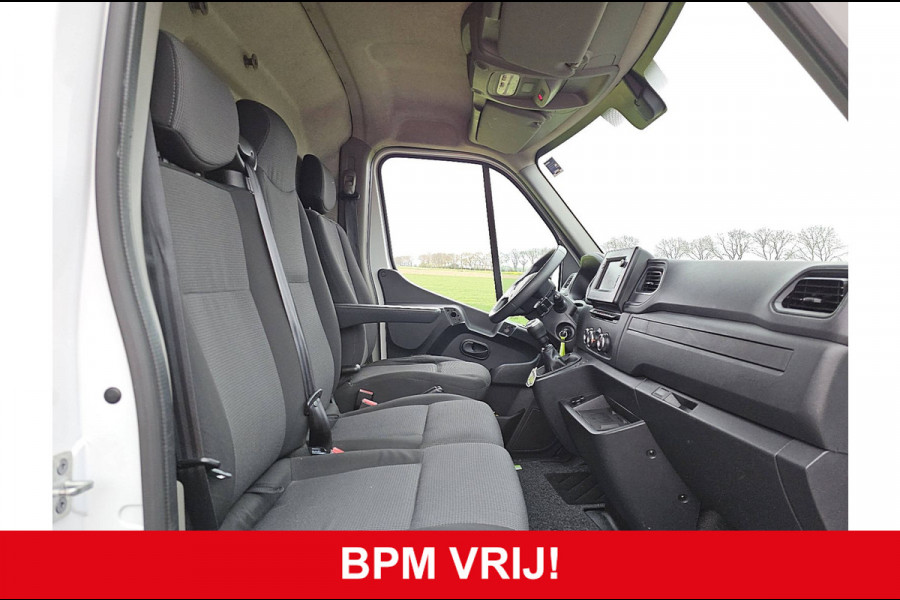 Renault Master T35 2.3 dCi 135 L3H2 airco, navi, pdc, 106 dkm