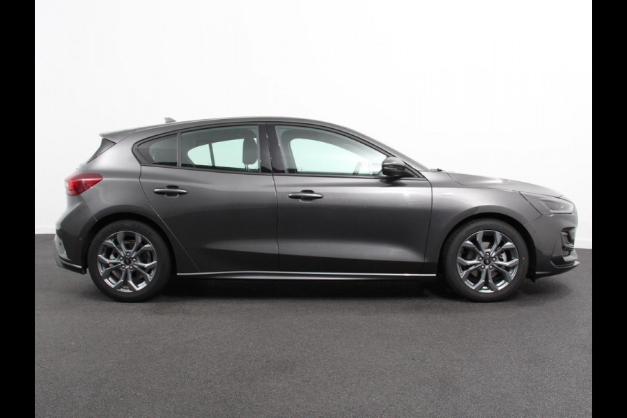 Ford Focus 1.0 Focus 125 PK HB ST-Line Automaat Navigatie Climate control cruise control Carplay LM velgen Parkeersensoren Led Matrix koplampen