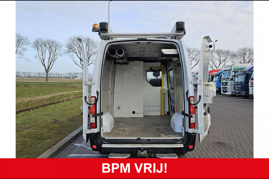 Renault Master T35 2.3 dCi L2H2 Airco Euro6 NAP Imperiaal Trekhaak Sidebars Oh-Historie!