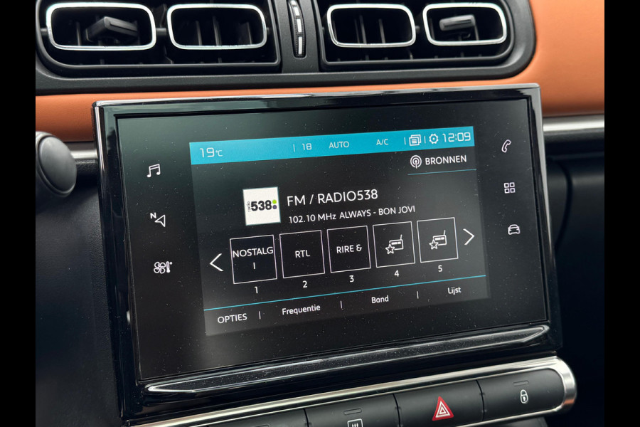 Citroën C3 1.2 PureTech S&S Origins AUTOMAAT | PANODAK | ECC | CARPLAY ! 2DE PINKSTERDAG GEOPEND VAN 10:00 UUR T/M 17:00 UUR