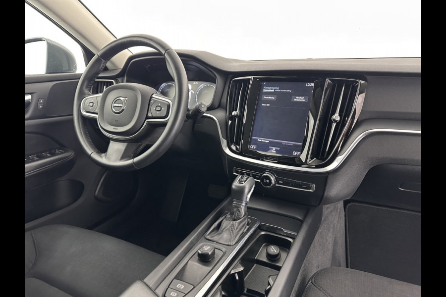 Volvo V60 2.0 T4 Aut. *FULL-LED | DIGI-COCKPIT | NAVI-FULLMAP | ECC | CRUISE | COMFORT-SEATS | LANE-ASSIST | CARPLAY | 18"ALU*