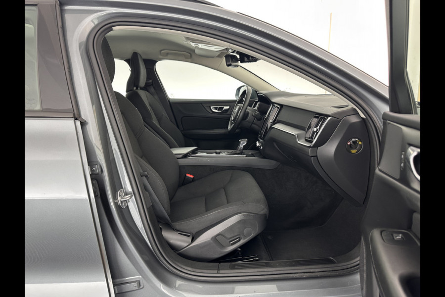 Volvo V60 2.0 T4 Aut. *FULL-LED | DIGI-COCKPIT | NAVI-FULLMAP | ECC | CRUISE | COMFORT-SEATS | LANE-ASSIST | CARPLAY | 18"ALU*