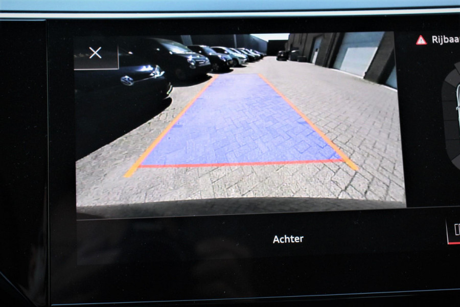 Audi e-tron 55 Quattro Advanced Tour Pack LED Matrix 20" PDC VA Camera Leder DAB+