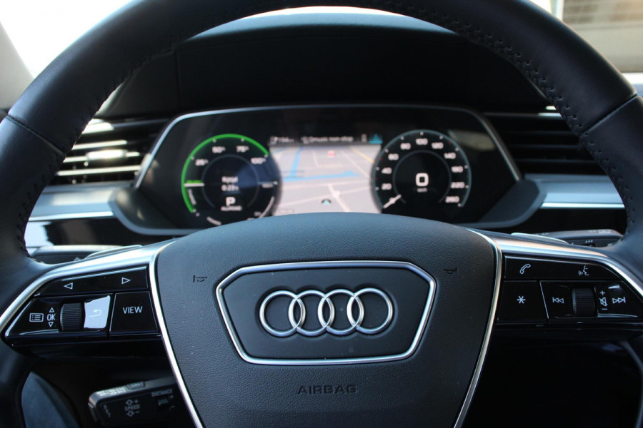 Audi e-tron 55 Quattro Advanced Tour Pack LED Matrix 20" PDC VA Camera Leder DAB+
