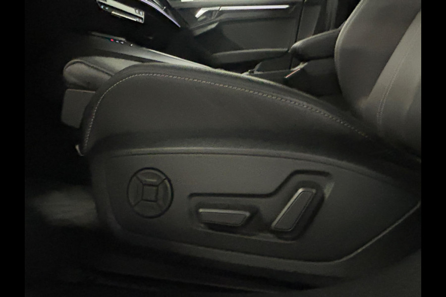 Audi A3 Sportback 40 TFSI e Business edition | S-LINE | HUD | KUIPSTOELEN | CAMERA