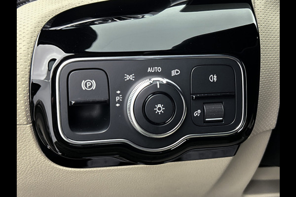 Mercedes-Benz A-Klasse 160 Advantage % spaaks lichtmetalen velgen | MBUX wide screen | Navigatie | Parking support met  camera achter | Inclusief 24 maanden Mercedes-Benz Certified garantie voor Europa.