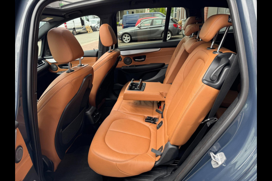 BMW 220i 192PK Gran Tourer 7p. High Executive Pano Leder H/K