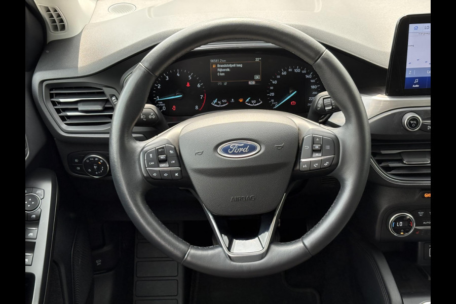 Ford FOCUS Wagon 1.0 EcoBoost Titanium Wagon | Winter Pack | Adaptive cruise control | Camera | Navigatie | 17 inch | Reservewiel