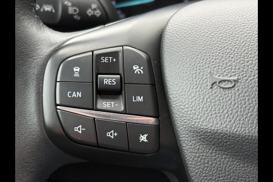 Ford FOCUS Wagon 1.0 EcoBoost Titanium Wagon | Winter Pack | Adaptive cruise control | Camera | Navigatie | 17 inch | Reservewiel