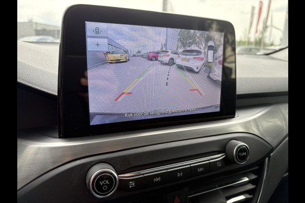 Ford FOCUS Wagon 1.0 EcoBoost Titanium Wagon | Winter Pack | Adaptive cruise control | Camera | Navigatie | 17 inch | Reservewiel
