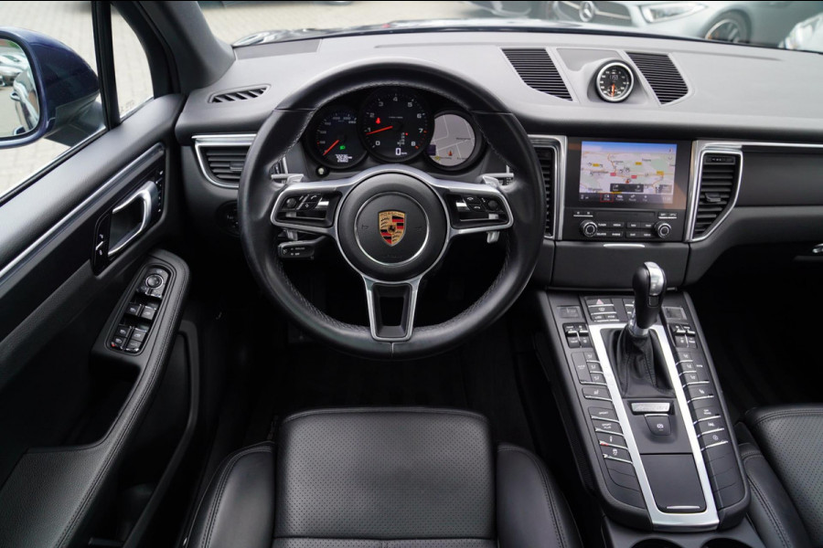 Porsche Macan 2.0 | Panorama | Bose Sound System | PASM | Sport Chrono | Stoelverwarming | Facelift | Comfortstoelen | Lane Assist