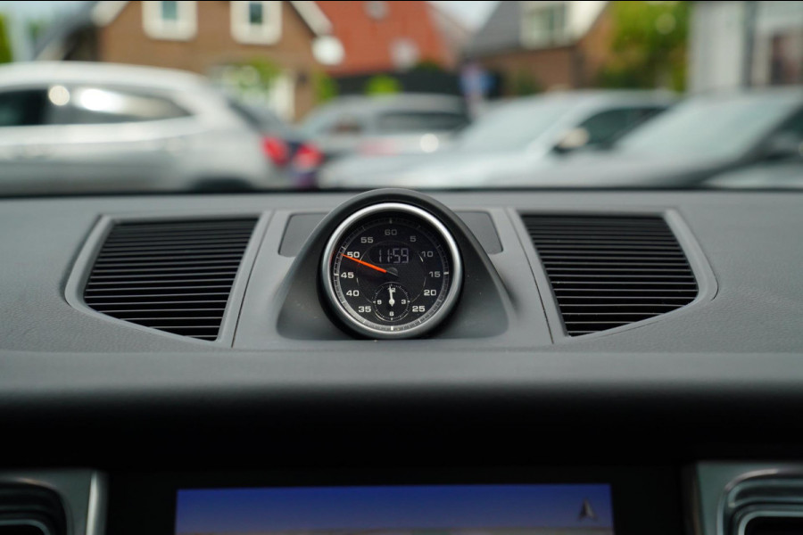 Porsche Macan 2.0 | Panorama | Bose Sound System | PASM | Sport Chrono | Stoelverwarming | Facelift | Comfortstoelen | Lane Assist