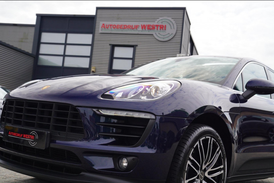 Porsche Macan 2.0 | Panorama | Bose Sound System | PASM | Sport Chrono | Stoelverwarming | Facelift | Comfortstoelen | Lane Assist