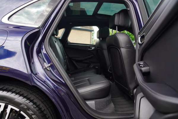 Porsche Macan 2.0 | Panorama | Bose Sound System | PASM | Sport Chrono | Stoelverwarming | Facelift | Comfortstoelen | Lane Assist