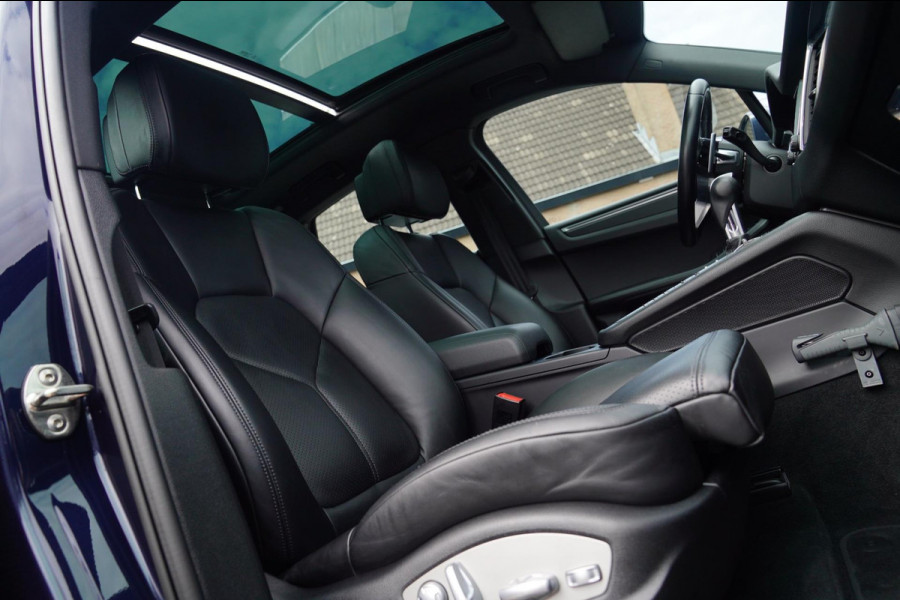 Porsche Macan 2.0 | Panorama | Bose Sound System | PASM | Sport Chrono | Stoelverwarming | Facelift | Comfortstoelen | Lane Assist