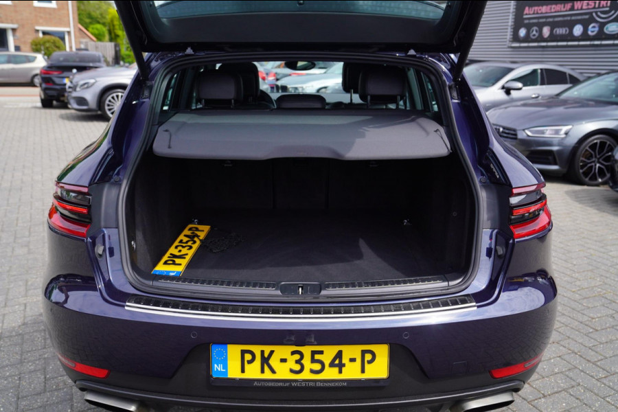 Porsche Macan 2.0 | Panorama | Bose Sound System | PASM | Sport Chrono | Stoelverwarming | Facelift | Comfortstoelen | Lane Assist