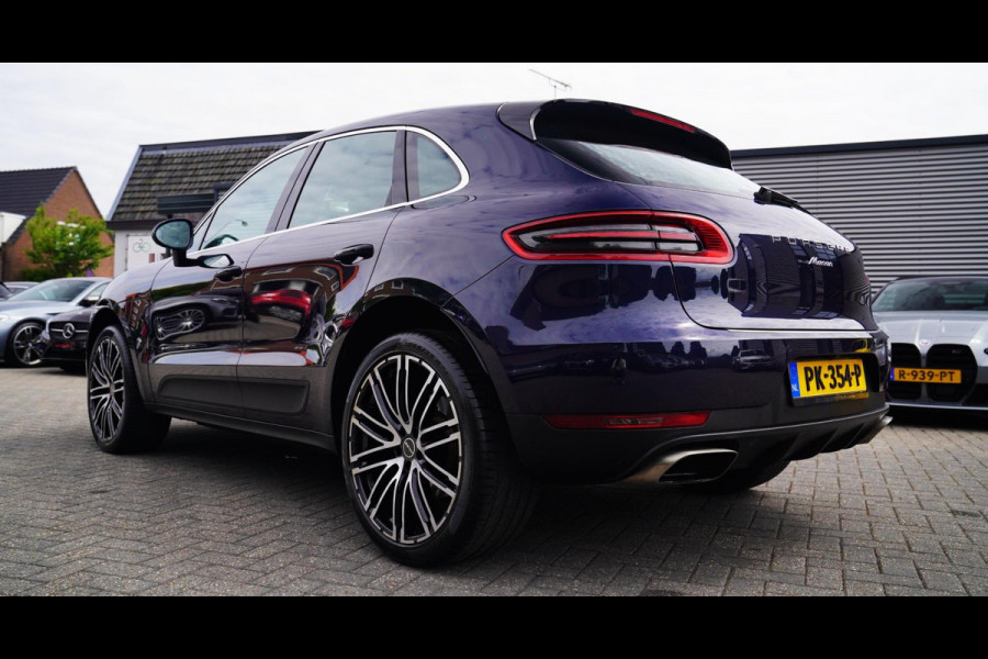 Porsche Macan 2.0 | Panorama | Bose Sound System | PASM | Sport Chrono | Stoelverwarming | Facelift | Comfortstoelen | Lane Assist