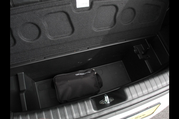 Kia ProCeed 1.5 T-GDi GT-Line Climate control Cruise control adaptive Achteruitrijd camera Parkeersensoren achter Stuur verwarming Voorstoelen verwarmd Navigatie Apple Carplay/ Android Auto