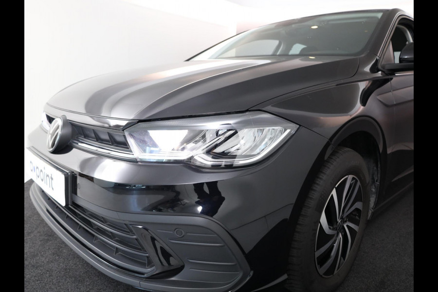 Volkswagen Polo 1.0 TSI Life Business 95 pk Automaat (DSG) | Verlengde garantie | Navigatie | Parkeersensoren | Adaptieve cruise control | Stoelverwarming |